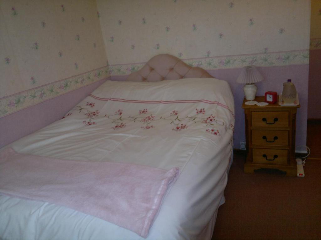 La Maison Jaune Bed and Breakfast Bouresse Kamer foto